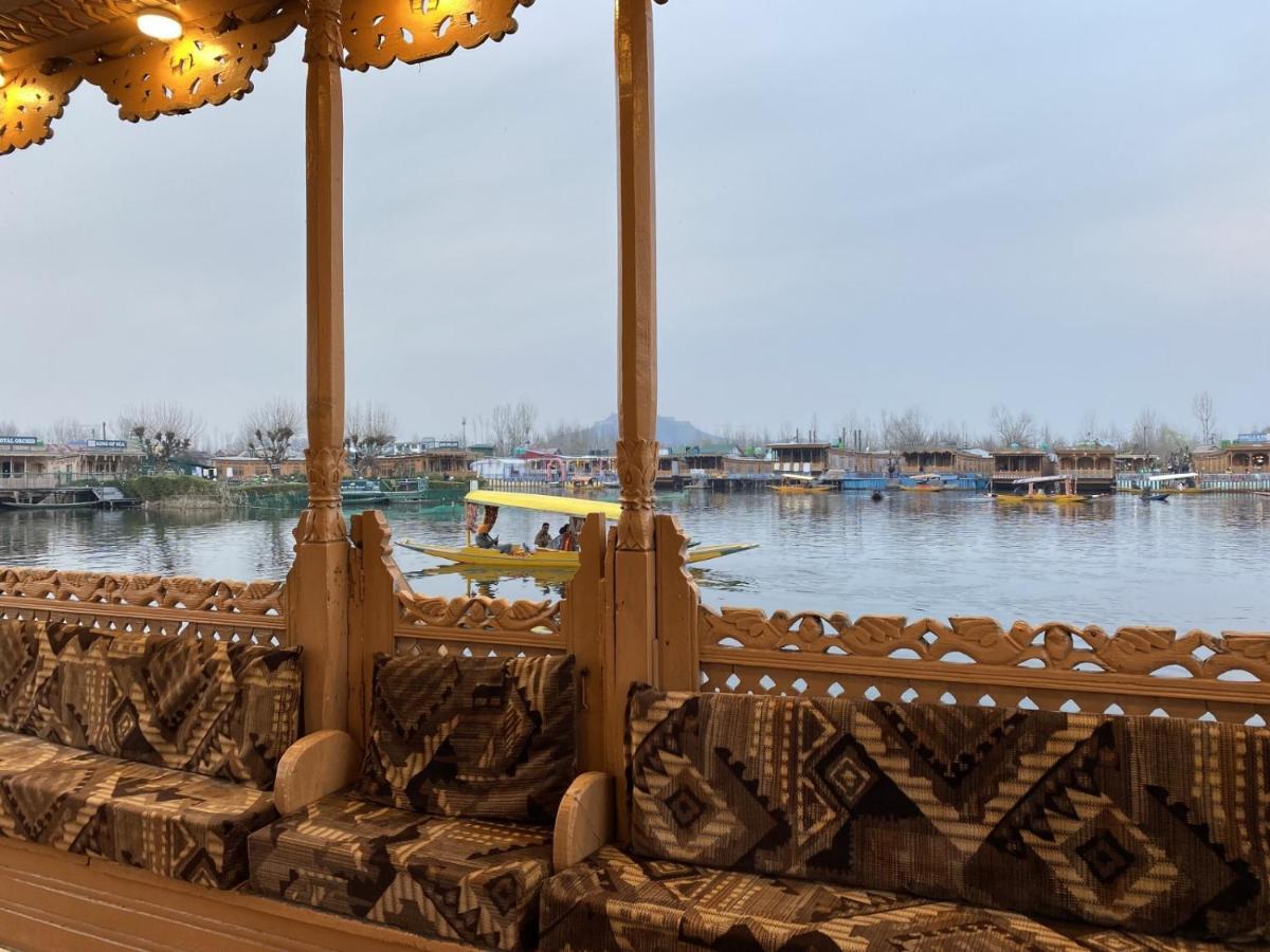 Green Heritage Group Of Houseboats Srinagar (Jammu and Kashmir) Exterior photo